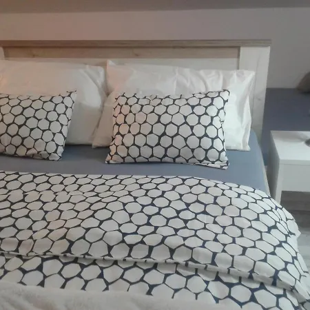 Semesterbostad Ruza Vetrova Divčibare